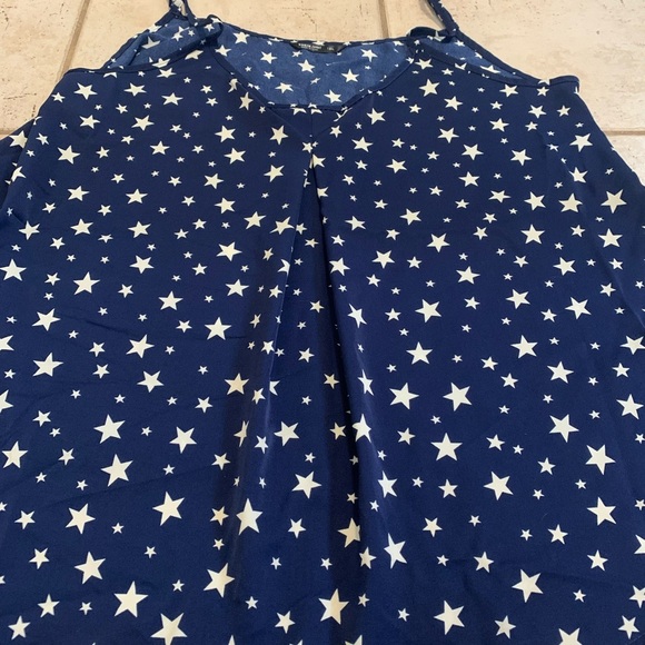 💜 Shein Curve Blue & White Star Print Cami Tank Top - 1XL - Picture 2 of 7